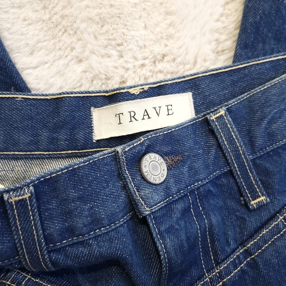 Trave Heidi Cropped Raw Hem Straight Leg Jeans - Picture 4 of 12